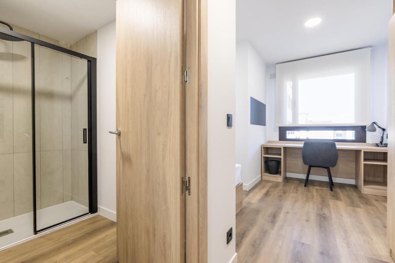 Micampus Xaudaro Student Residence Мадрид Екстериор снимка